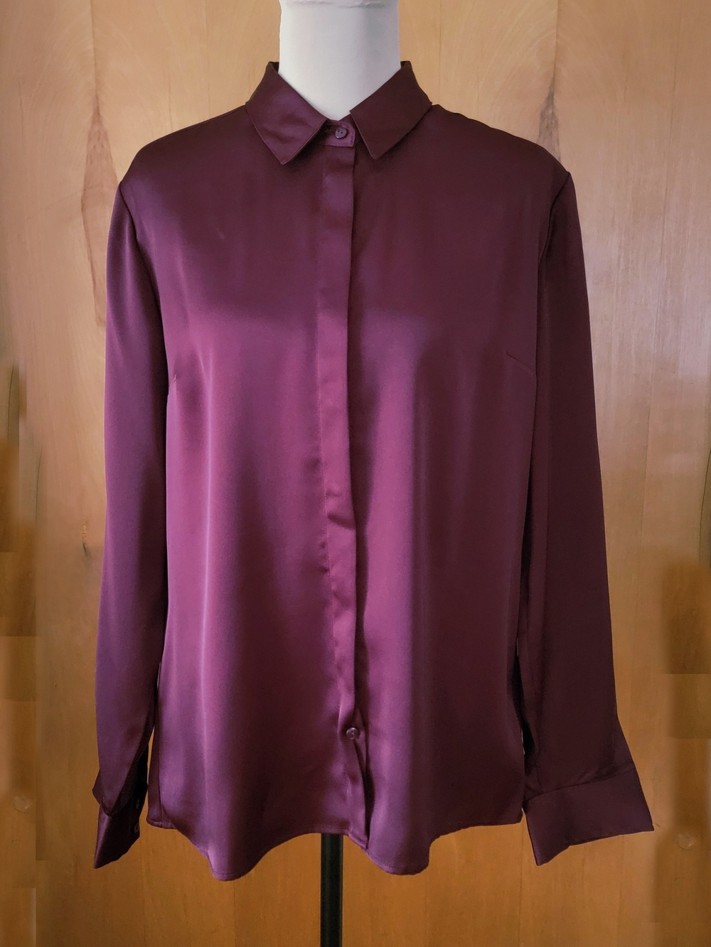 EXPRESS Portofino Slim Fit Burgundy Satin Long Sleeve Blouse - Size M